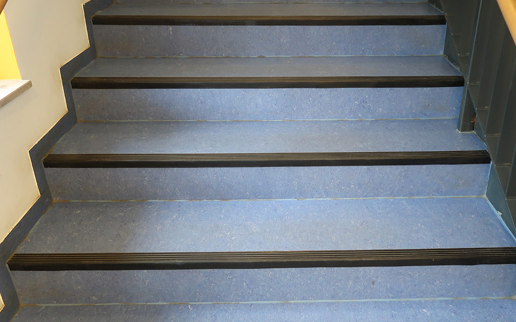 01 industrie-reference-04-avant