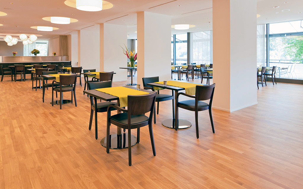 13 maisons-de-retraite-Restaurant